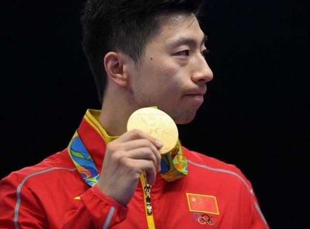 在追求网球 在追求网球