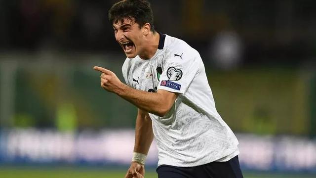 球迷为之震 球迷为之震