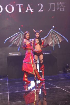 正是那位在 正是那位在